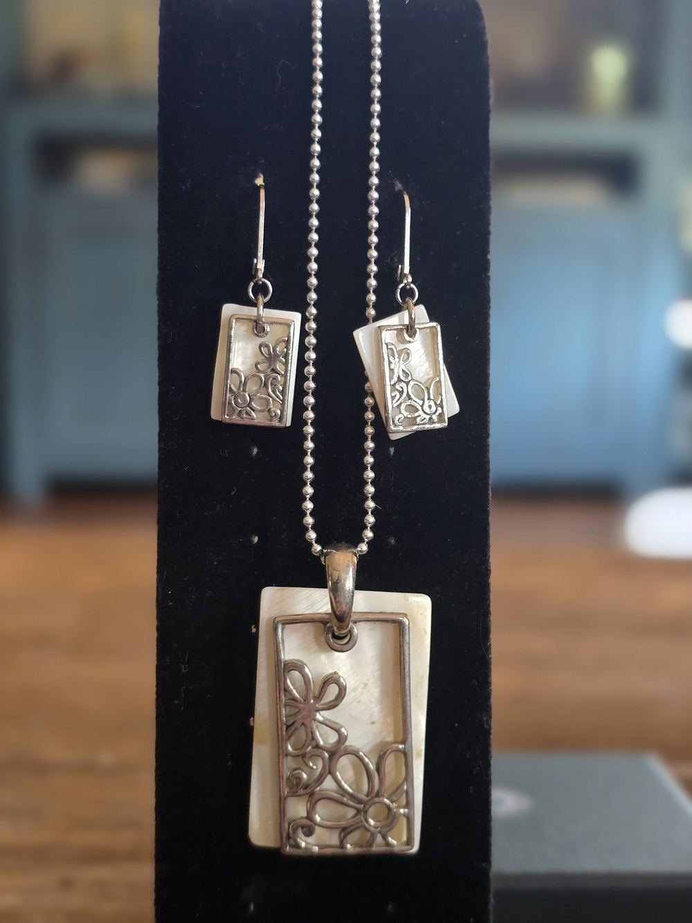 Silver-Tone Floral Rectangular Pendant Necklace & Earrings Set - White Inlay